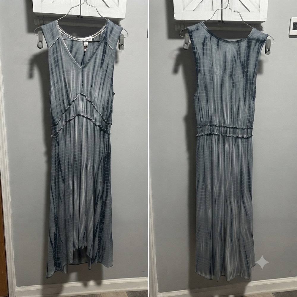 NWT Flowy Boho Knox Rose Blue Tie Dye V-Neck Dress Pom Pom Trim High Low Medium